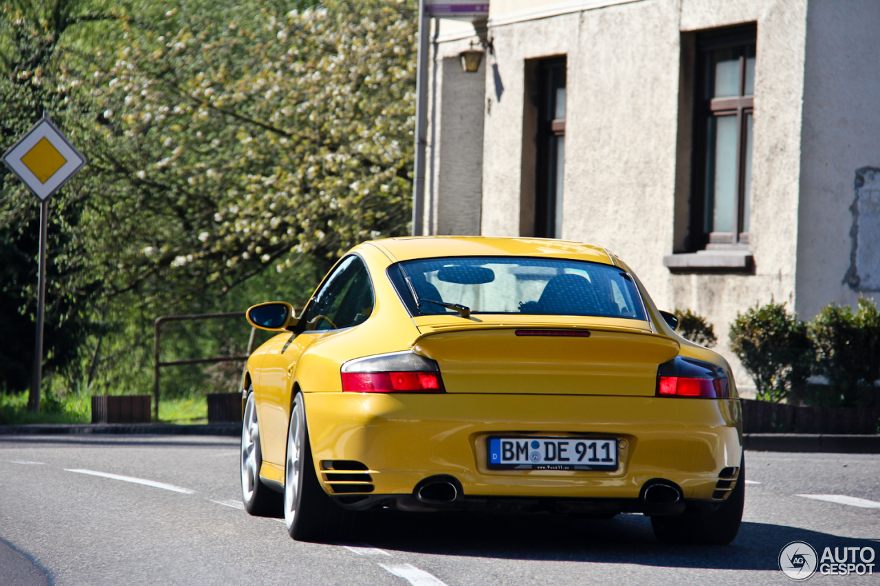 Porsche 996 Turbo