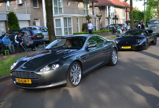 Aston Martin DB9