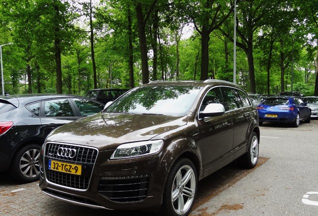 Audi Q7 V12 TDI