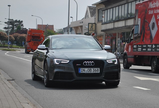 Audi RS5 B8 2012