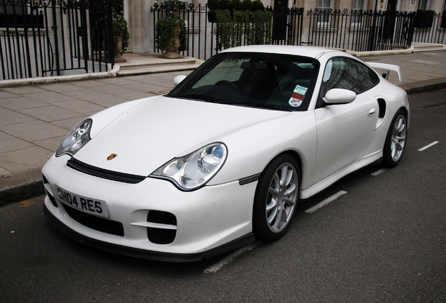 Porsche 996 GT2