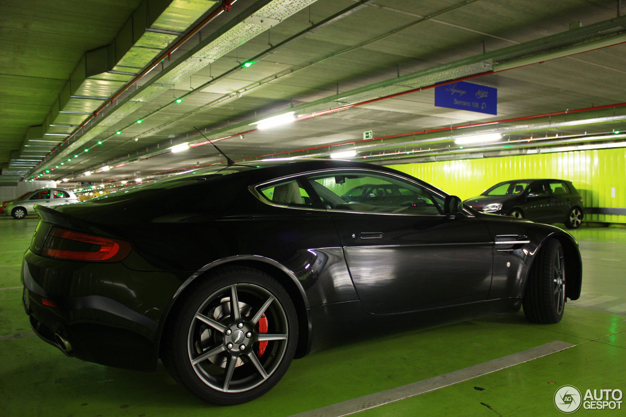 Aston Martin V8 Vantage