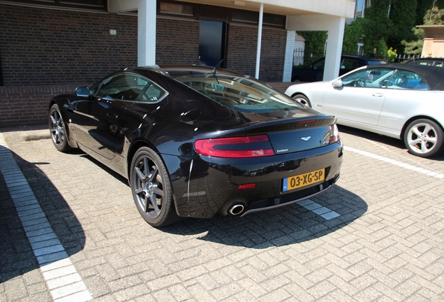 Aston Martin V8 Vantage