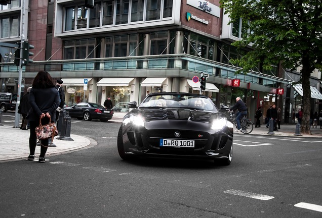 Jaguar F-TYPE S V8 Convertible