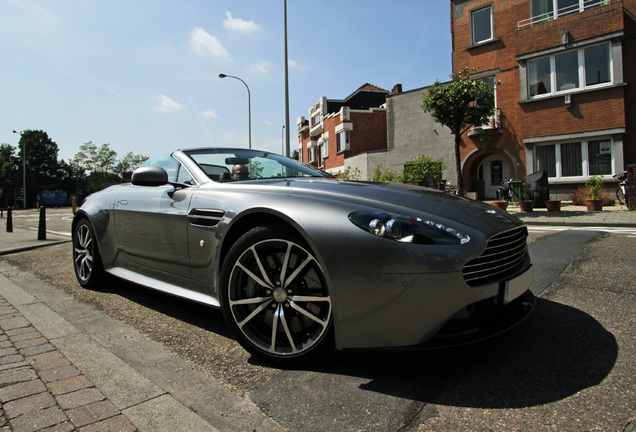 Aston Martin V8 Vantage S Roadster