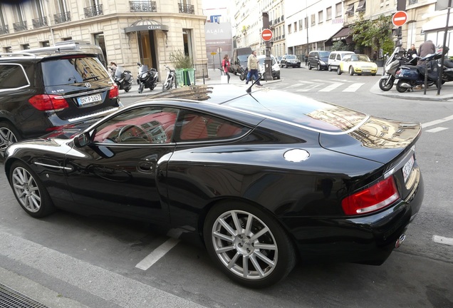 Aston Martin Vanquish S