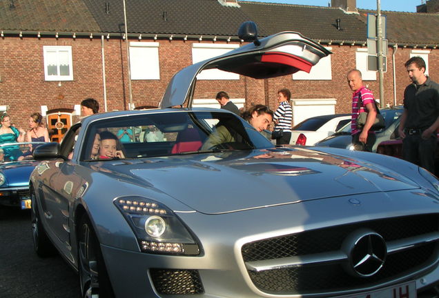 Mercedes-Benz SLS AMG