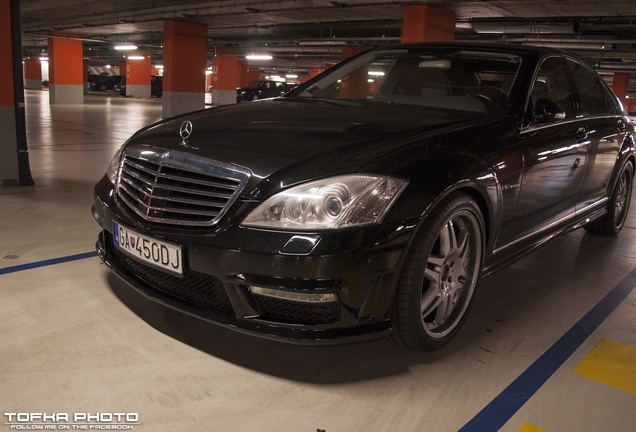 Mercedes-Benz S 65 AMG V221