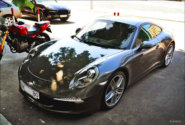 Porsche 991 Carrera 4S MkI