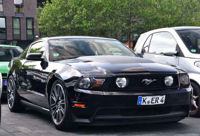 Ford Mustang GT 2011