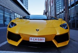 Lamborghini Aventador LP700-4