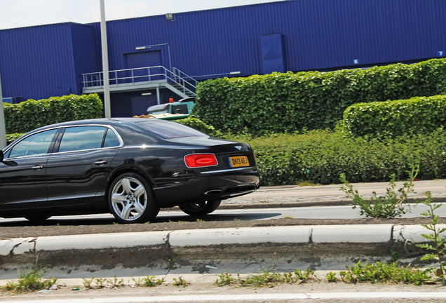 Bentley Flying Spur W12