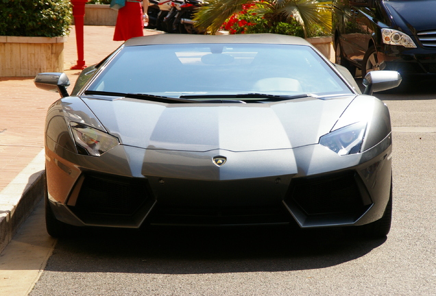 Lamborghini Aventador LP700-4