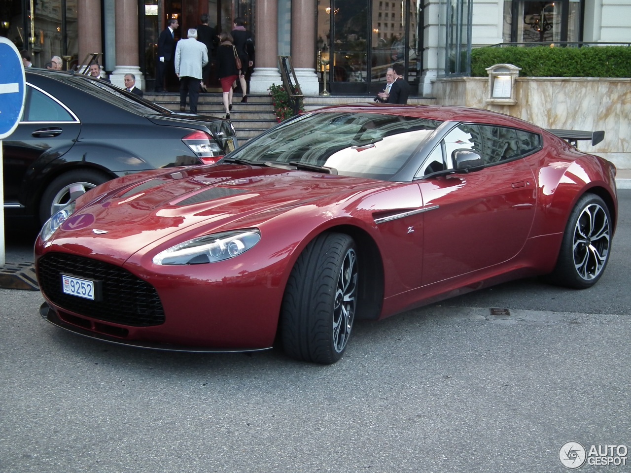 Aston Martin V12 Zagato