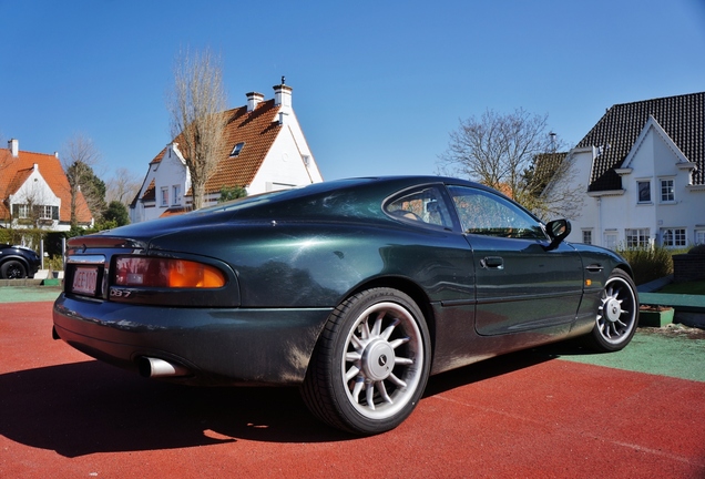 Aston Martin DB7