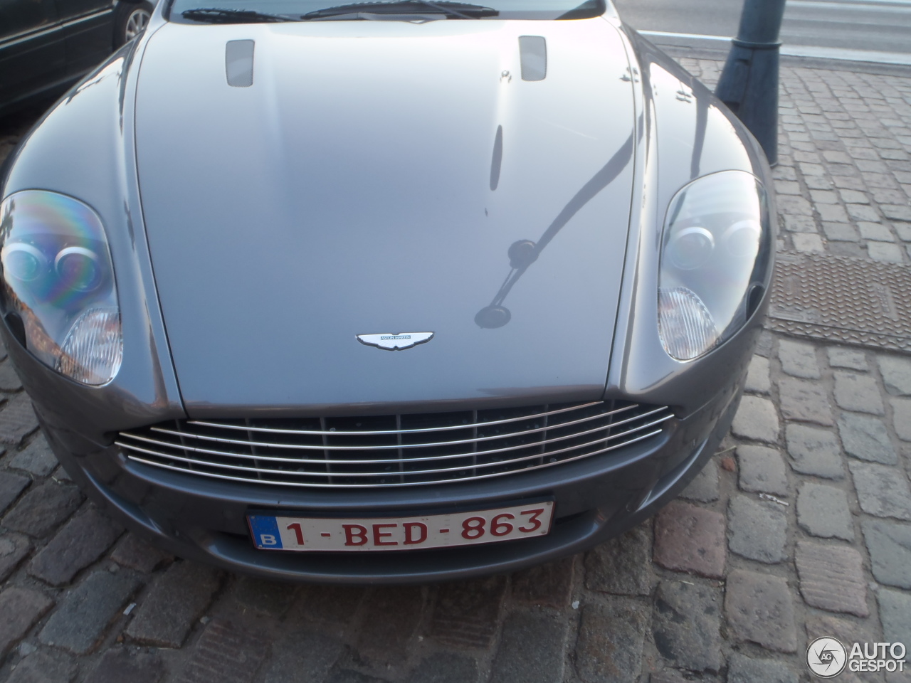 Aston Martin DB9