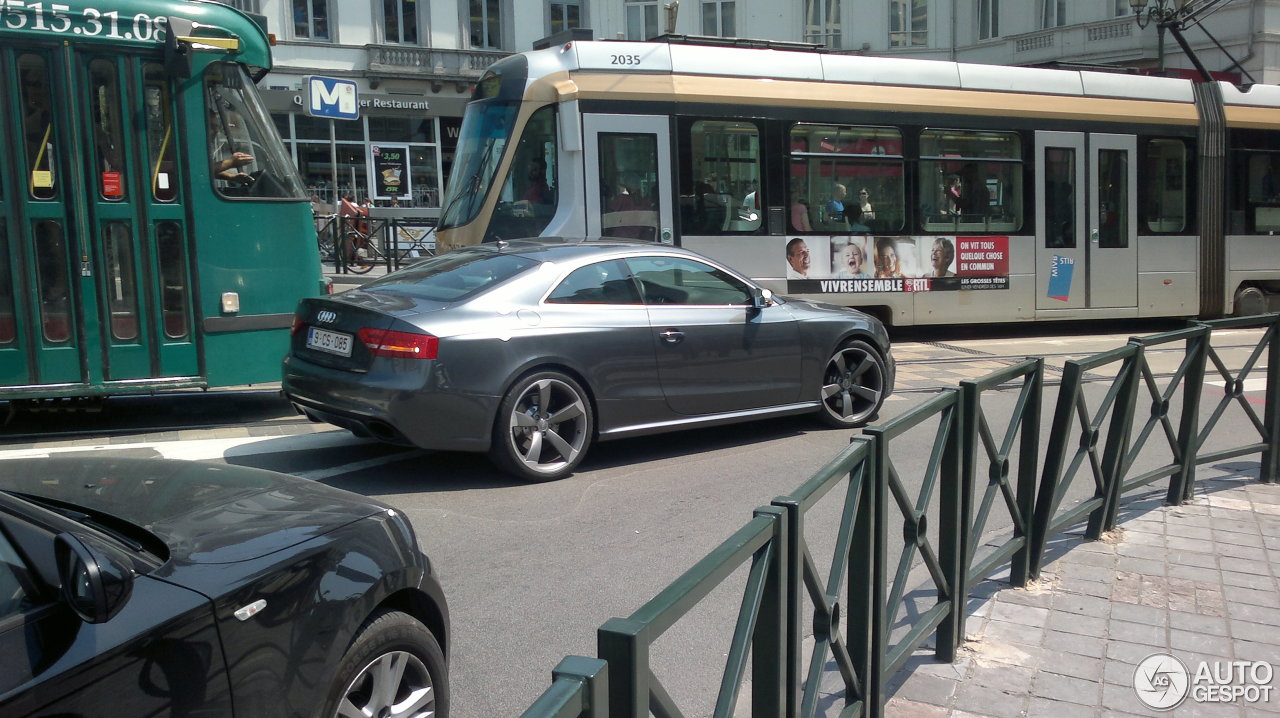 Audi RS5 8T