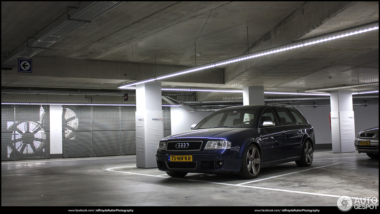 Audi RS6 Avant C5