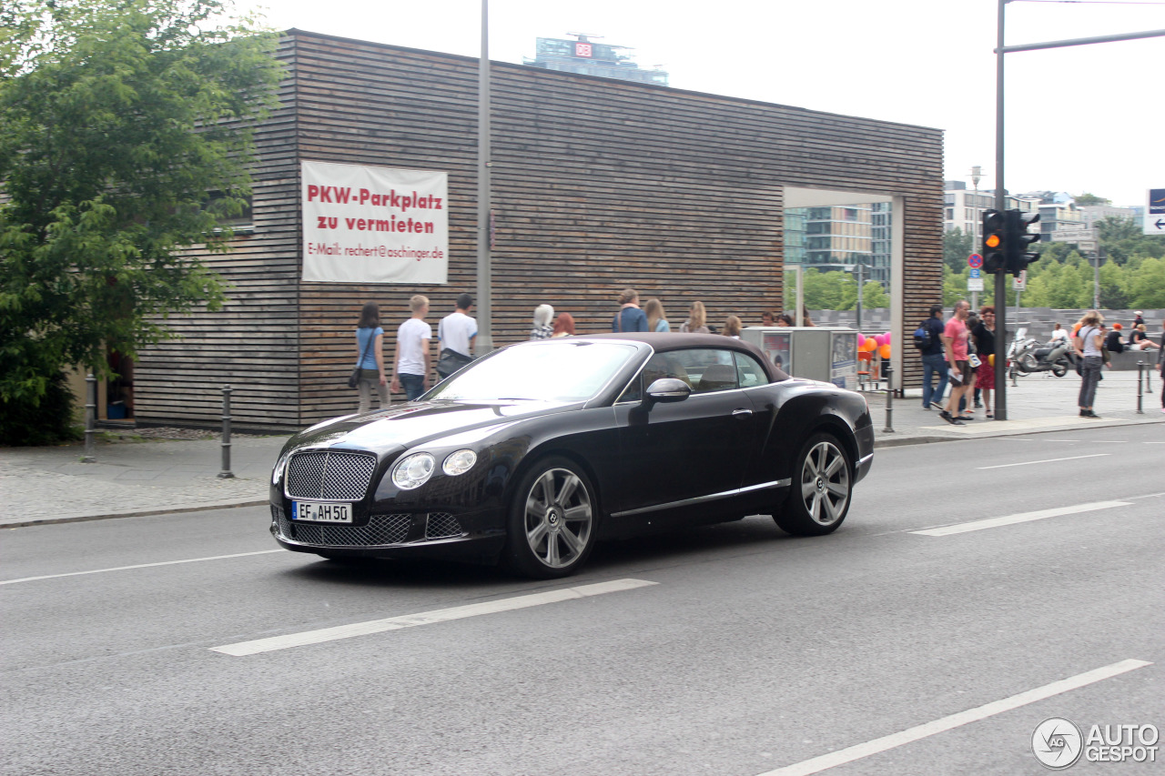 Bentley Continental GTC 2012