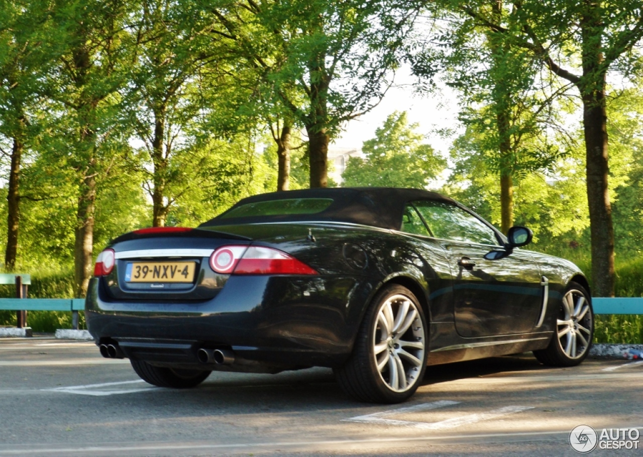 Jaguar XKR Convertible 2006