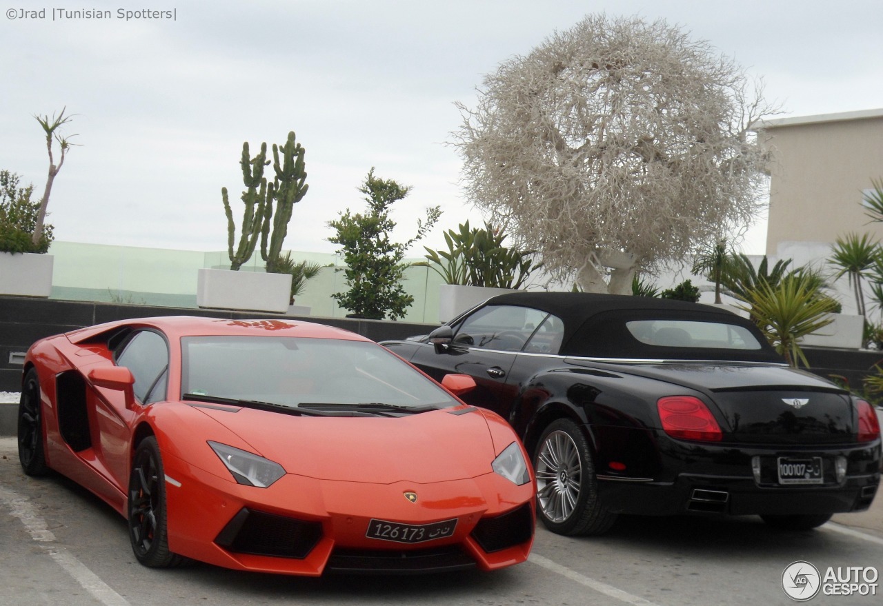 Lamborghini Aventador LP700-4