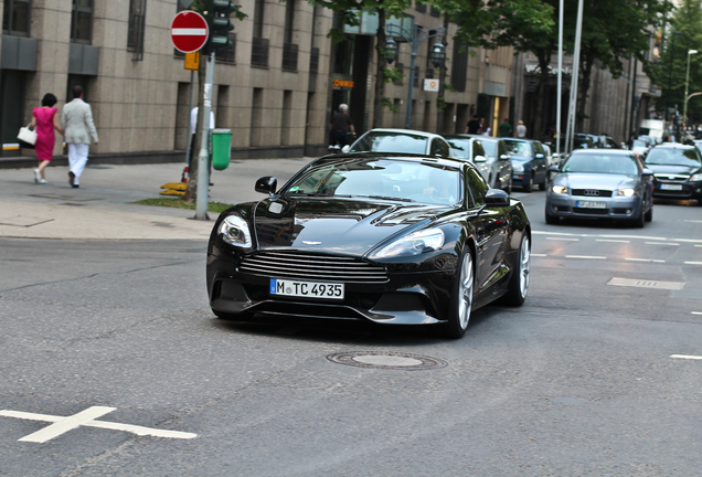 Aston Martin Vanquish 2013