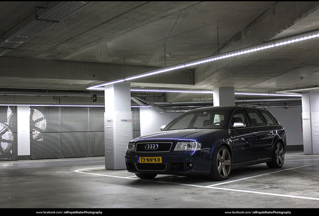 Audi RS6 Avant C5