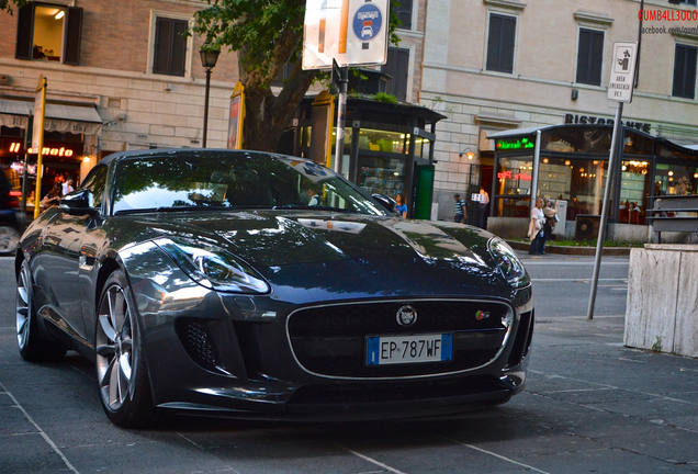 Jaguar F-TYPE S Convertible