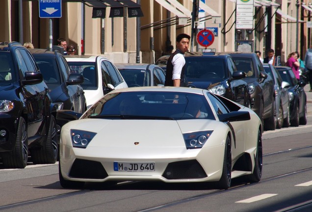 Lamborghini Murciélago LP640