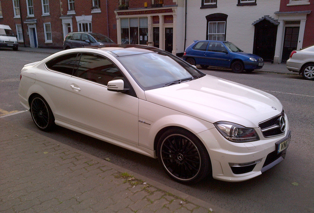 Mercedes-Benz C 63 AMG Coupé Edition 125