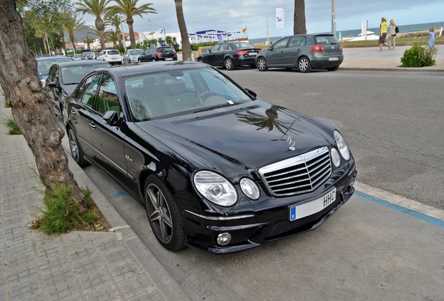 Mercedes-Benz E 63 AMG