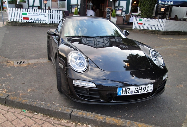 Porsche 997 Carrera 4 GTS Cabriolet