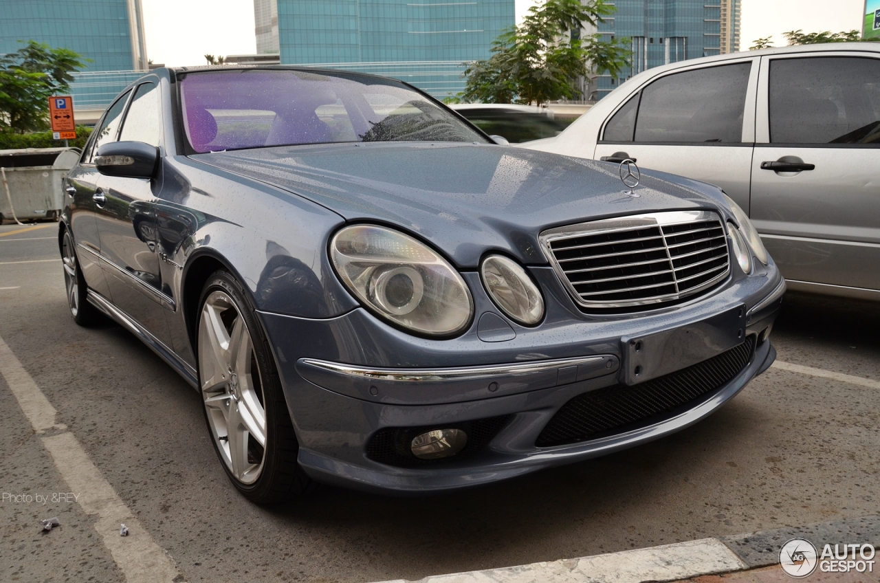 Mercedes-Benz E 55 AMG