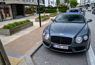 Bentley Continental GTC V8