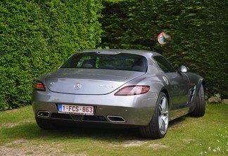 Mercedes-Benz SLS AMG