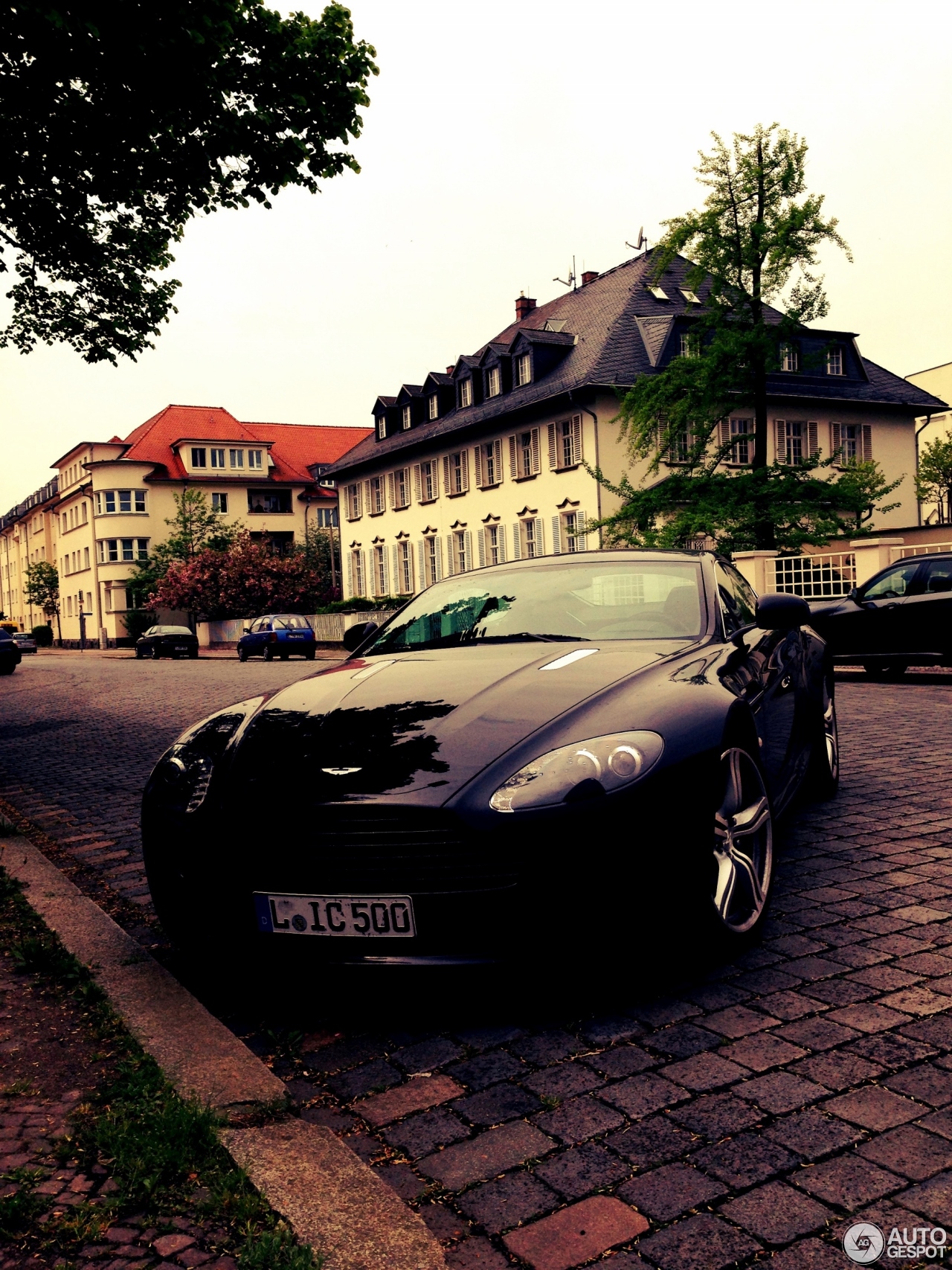 Aston Martin V8 Vantage