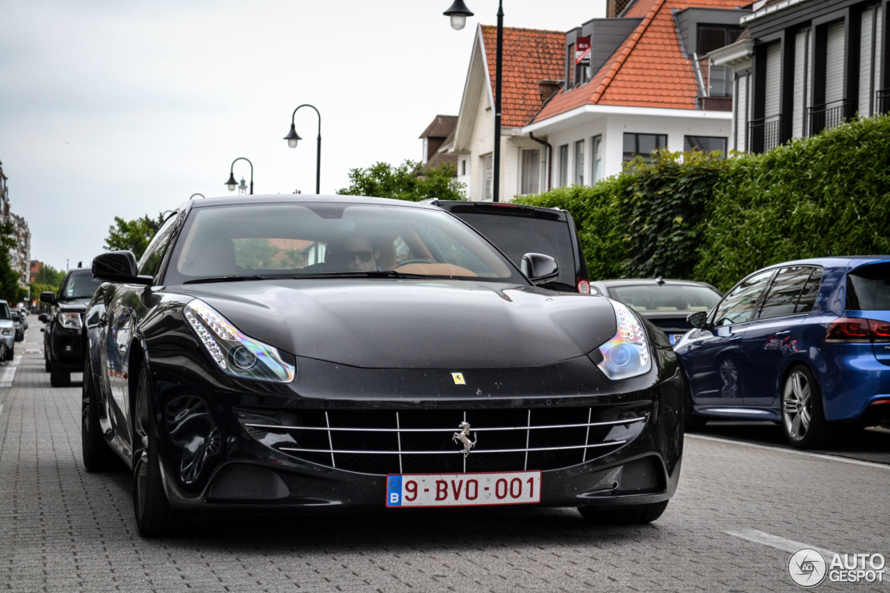 Ferrari FF