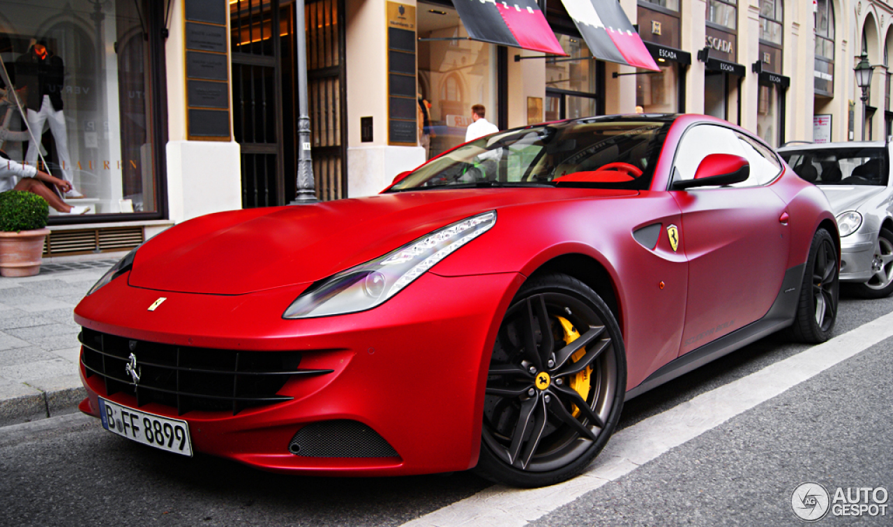 Ferrari FF