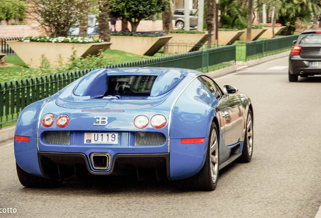 Bugatti Veyron 16.4 Centenaire