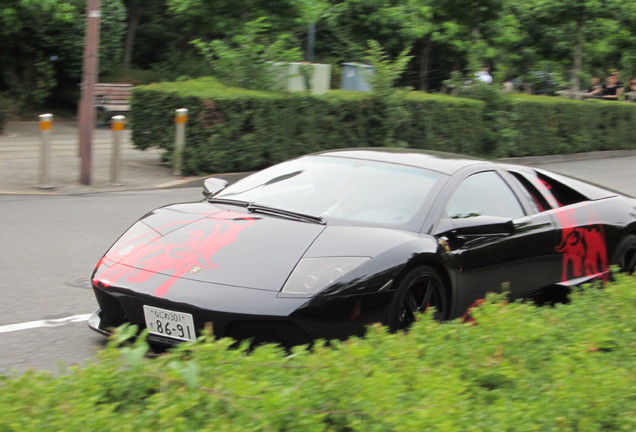 Lamborghini Murciélago LP640