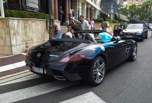 Mercedes-Benz SLS AMG Roadster