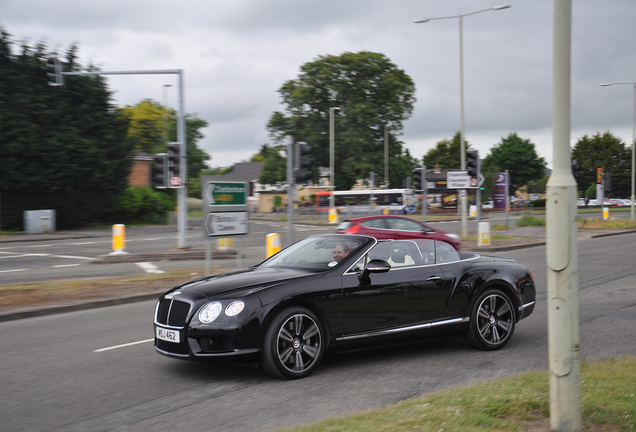 Bentley Continental GTC V8