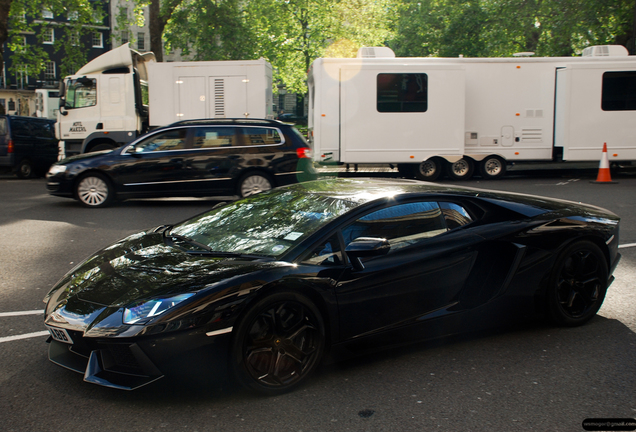 Lamborghini Aventador LP700-4