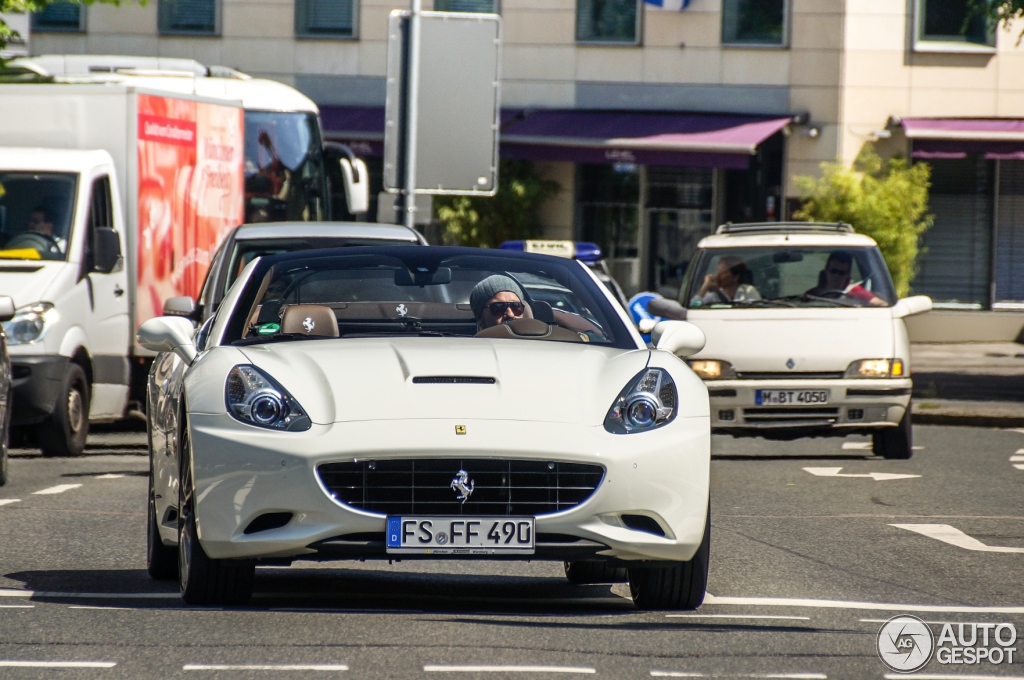 Ferrari California