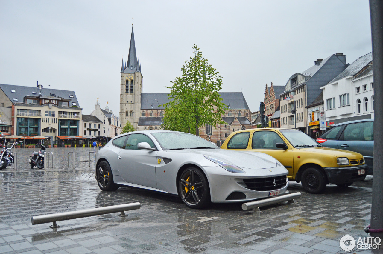 Ferrari FF