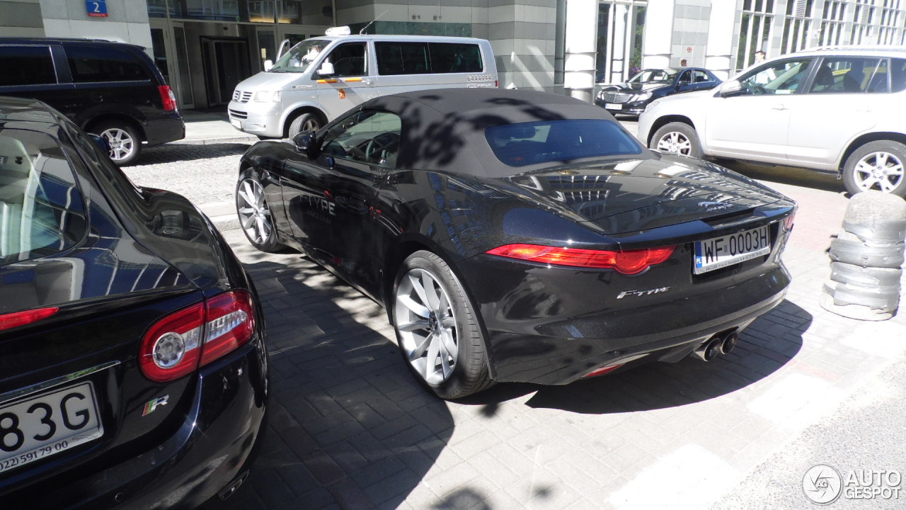 Jaguar F-TYPE S Convertible