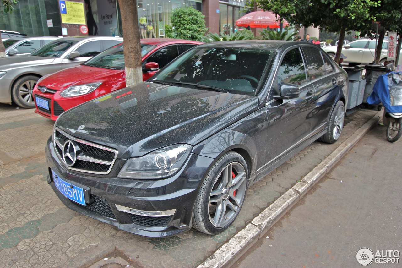 Mercedes-Benz C 63 AMG W204 2012