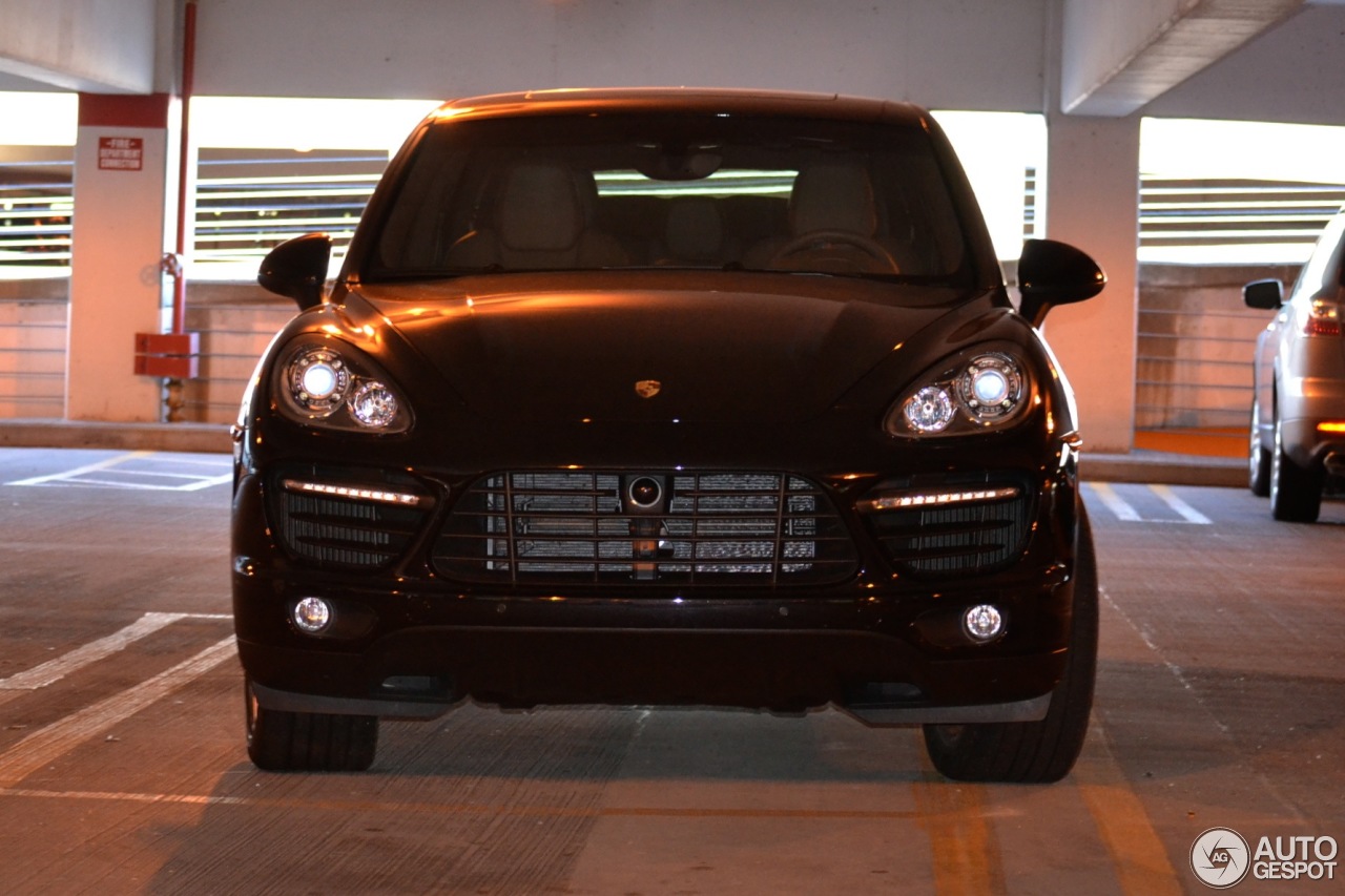 Porsche 958 Cayenne GTS