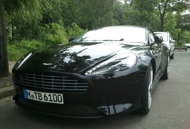 Aston Martin DB9 Volante 2013