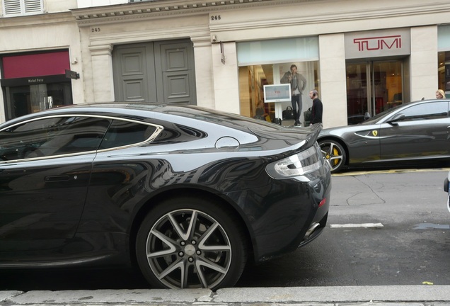 Aston Martin V8 Vantage S